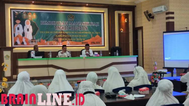 Jadi Petugas Haji Pohuwato, Nasir Siap Antar 77 Jamaah Menuju Tanah Suci