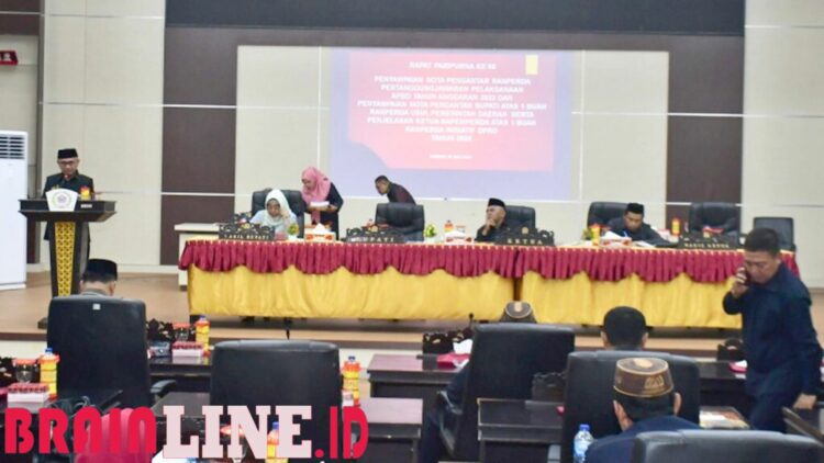 Bupati Pohuwato Sampaikan Ranperda Pertanggungjawaban Pelaksanaan APBD 2023 ke DPRD