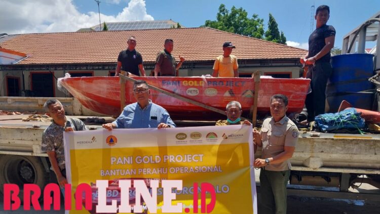 BPBD Provinsi Gorontalo Terima Bantuan Perahu Dari Pani Gold Project