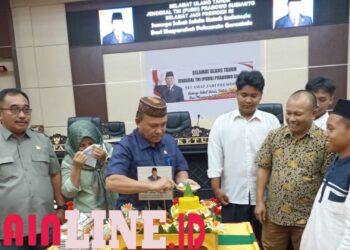 DPRD Pohuwato Rayakan Ulang Tahun Prabowo Subianto ke-73