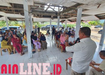 Puluhan KK di Desa Lito Krisis Air Bersih dan Jalan Rusak, Syarif Siap Perjuangkan