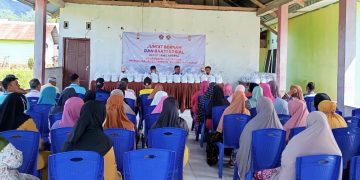 Penambang Rakyat dan Karang Taruna Paguat Salurkan 120 Paket Sembako