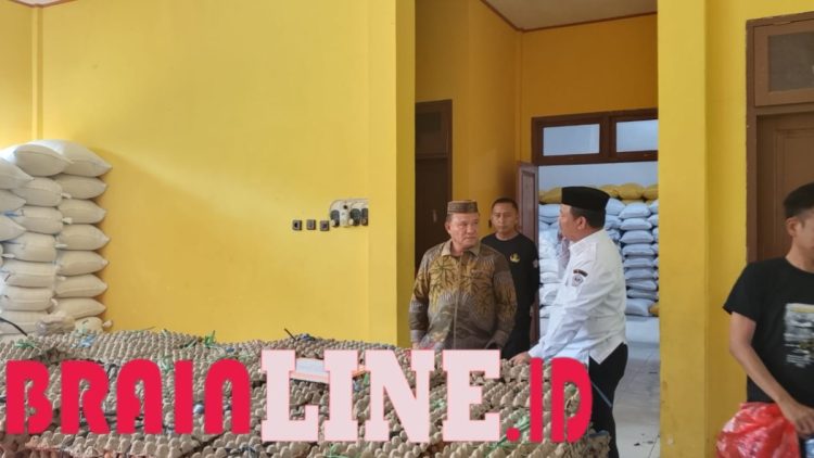 Ketua DPRD Pohuwato Tinjau Penyaluran Bantuan UMKM, Rp1 Miliar Dianggarkan untuk Pemberdayaan Ekonomi Rakyat