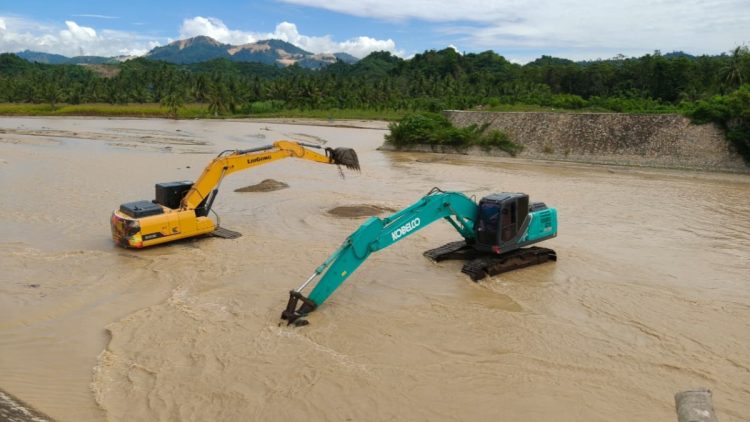 Gotong Royong Penambang, Normalisasi Sungai BuntuliaMasuk Hari Ketujuh