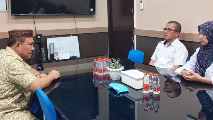 Pantau Tahap Lelang, Beni Nento Serius Kawal Proyek Kantor Bupati