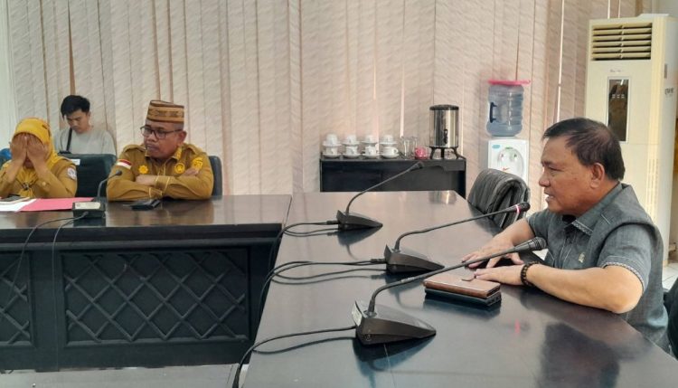 Ketua DPRD Pohuwato Pastikan Program Beasiswa Tepat Sasaran dan Berdampak bagi Masyarakat