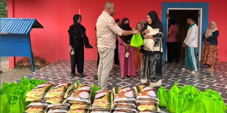 YR-TIM Kembali Salurkan Paket Sembako ke Warga Desa Tirto Asri, Pemdes Sampaikan Apresiasi